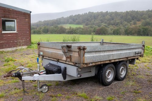 Brenderup 3 way tipping trailer