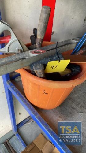 BUCKET WITH MISC HAND TOOLS & SPIRIT LEVEL ETC