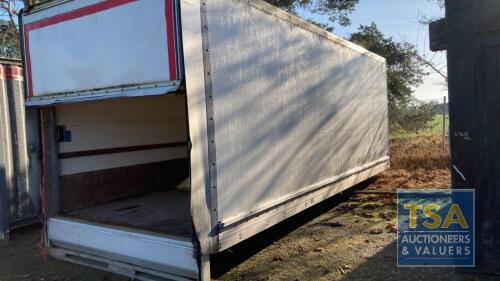 22FT ALLOT BOX VAN