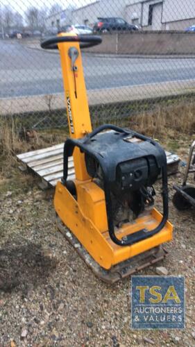 JCB Whacker Plate