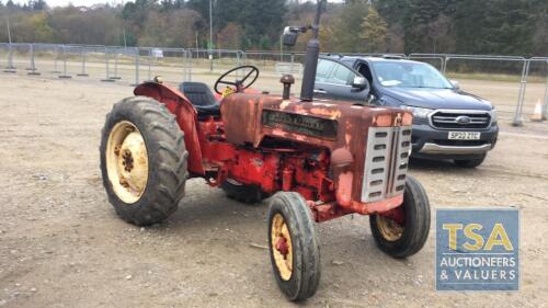 International B414 Tractor